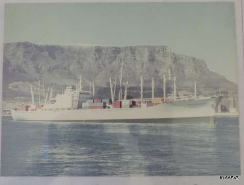S.A. Constantia with Table Mountain in background : Framed Signed Print : Framed