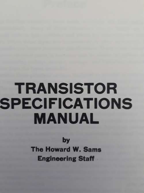 Transistor Specifications Manual: 9th Edition - The Howard W Sams Engineering Staff - Paperback