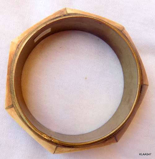 VINTAGE - BRASS BRACELET -