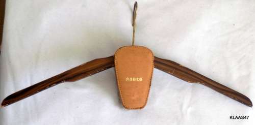 Vintage Airco Wood Veneer clothes brush hanger, folding travel hanger