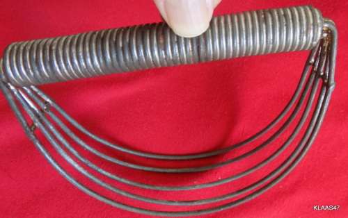 Vintage - All metal Pastry Blender