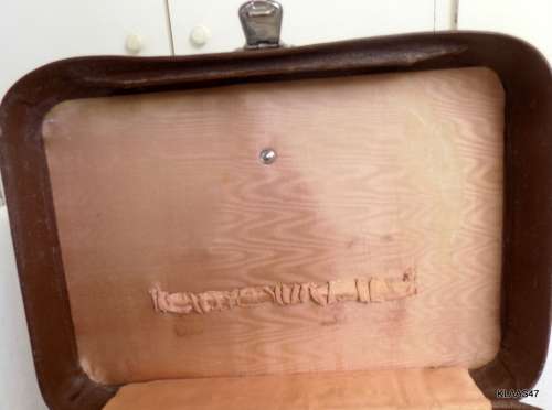 Vintage Vanity Case - Some marks on inside lining - Top tray missing