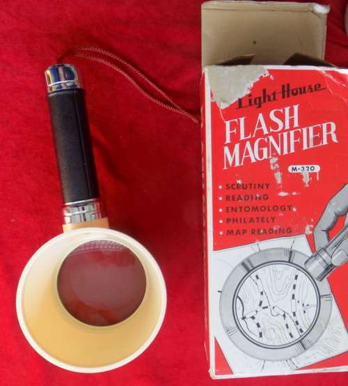 Vintage - LightHouse - Flash Magnifier - Original Box - M-320 - Made in Japan