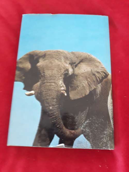 A Struggle for Survival - Prof John Hanks - Hardcover 1979 The Elephant Problem