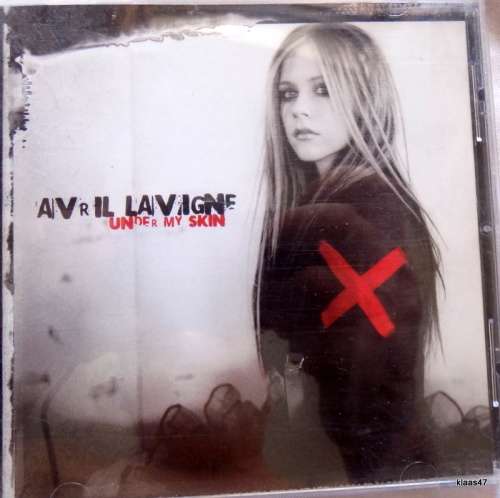 AVRIL LAVIGNE - UNDER MY SKIN - CD