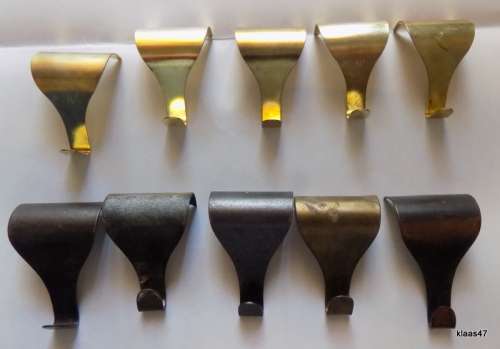10Pcs - Metal Picture Photo Frame Hanger - S Shape Rail Moulding Hanging Hooks (Pkt2)