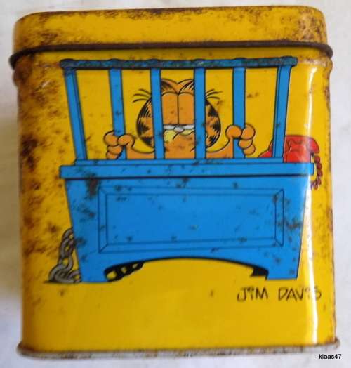 Garfield - I want out! -  Small Tin - - Look at pictures
