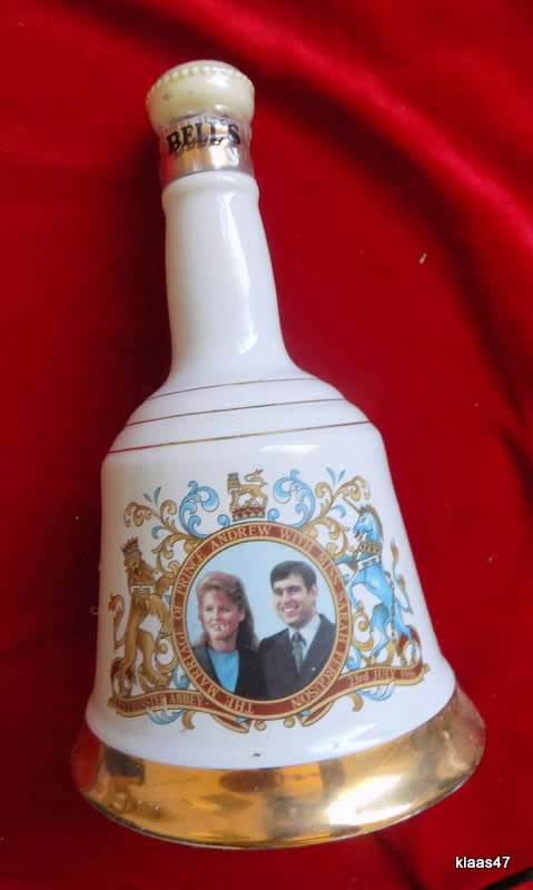 Commemorative Porcelain Decanter - Empty - Wade - Prince Andrew and Miss Sarah Ferguson - 1986