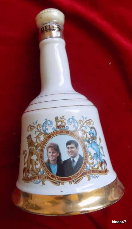 Commemorative Porcelain Decanter - Empty - Wade - Prince Andrew and Miss Sarah Ferguson - 1986