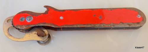 Vintage - Tin-opener for large Tins - c.1940.