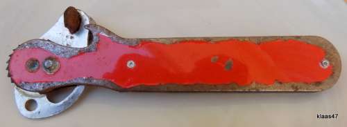 Vintage - Tin-opener for large Tins - c.1940.