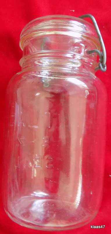 Vintage - Atlas E-Z Seal - Wire Clasp - Mason Jar - Complete with Original glass top