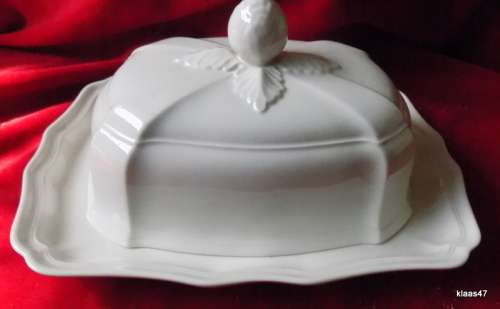 Villeroy Boch - Rectangular Covered Butter Dish - Manoir - (VitroPorcelain, Luxembourg) - 20x15cm