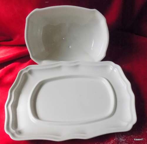 Villeroy Boch - Rectangular Covered Butter Dish - Manoir - (VitroPorcelain, Luxembourg) - 20x15cm