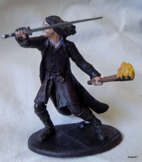 Lord of the Rings - Aragorn - Lead cast, hand painted figurine - NLP 2004 - In original Box.