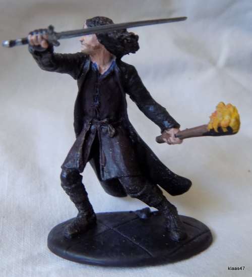 Lord of the Rings - Aragorn - Lead cast, hand painted figurine - NLP 2004 - In original Box.