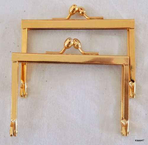Clasp for purse/spectacle case - 8cm across - 2 clasps