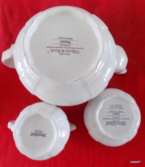 Villeroy Boch - Manoir - (VitroPorcelain, Luxembourg) - Tea Pot, Creamer  and  Covered Sugar Bowl