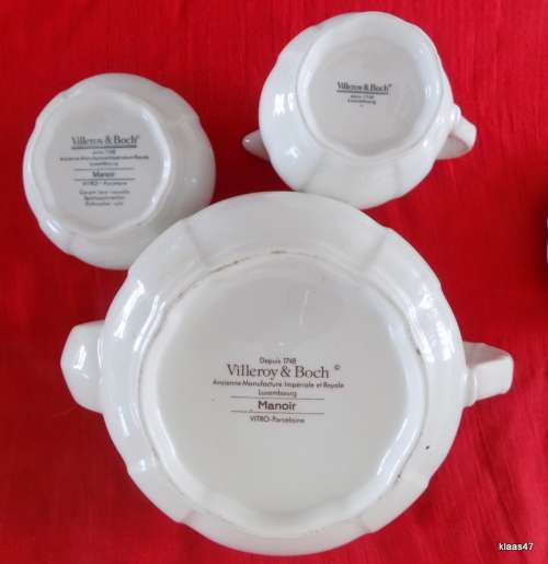 Villeroy Boch - Manoir - (VitroPorcelain, Luxembourg) - Tea Pot, Creamer  and  Covered Sugar Bowl