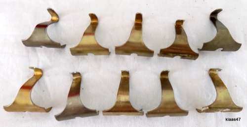 10Pcs - Metal Picture Photo Frame Hanger - S Shape Rail Moulding Hanging Hooks