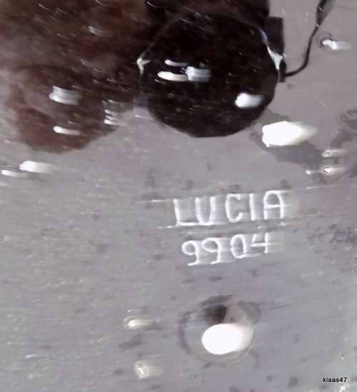 Lucia - #9904 - Flat Bowl -