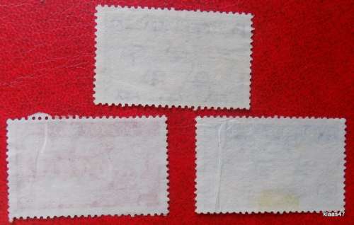 GB - Castle High Value series - Elizabeth II - 2/6, 5/-, 10/-  (3 used stamps)