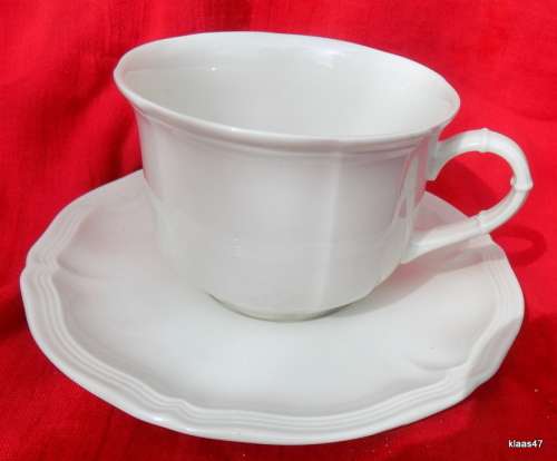 Villeroy and Boch: Manoir - Tea Cup and Saucer (200ml) - (VitroPorcelain, Luxembourg)