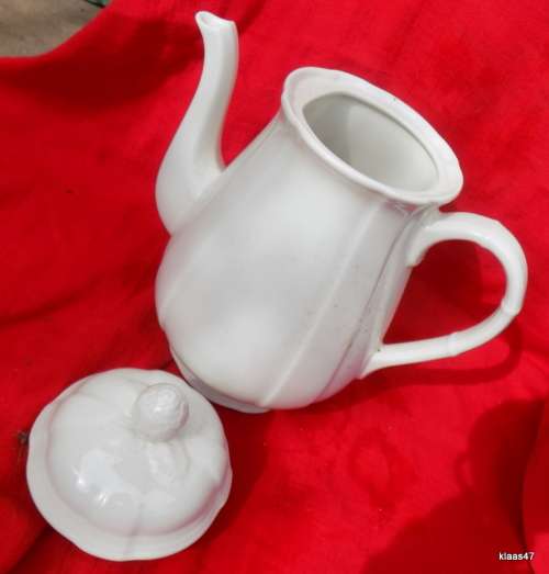 Villeroy and Boch -Manoir - Coffee Pot - (VitroPorcelain, Luxembourg) - 1.25L