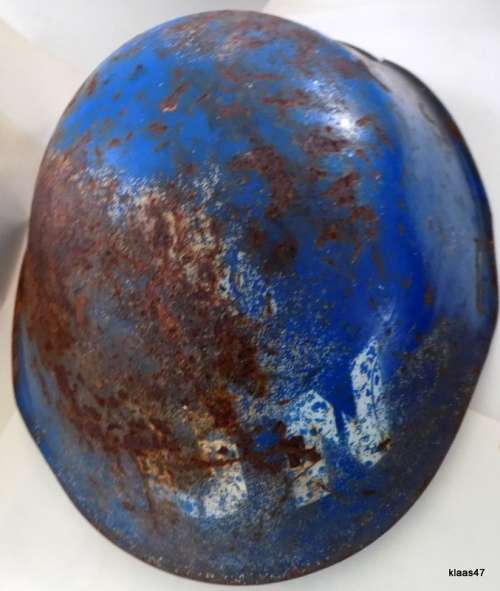 Old UN Peacekeeping Helmet - Steel shell only - no inner.  Very rusty.  See pictures.