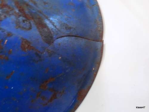 Old UN Peacekeeping Helmet - Steel shell only - no inner.  Very rusty.  See pictures.