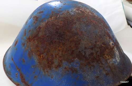 Old UN Peacekeeping Helmet - Steel shell only - no inner.  Very rusty.  See pictures.
