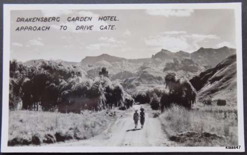 Drakensberg Garden Hotel Vintage Post Card -  - Unused (tape mark on back)