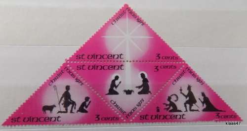 St Vincent - 1975 - Christmas - Triangle of 4 3c stamps - Unused