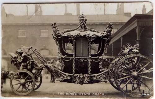 The King`s State Coach Photographed and Published by Albert Broom, Fulham, London - - Post Card