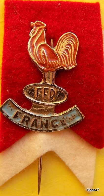 Vintage France Rugby stick pin badge