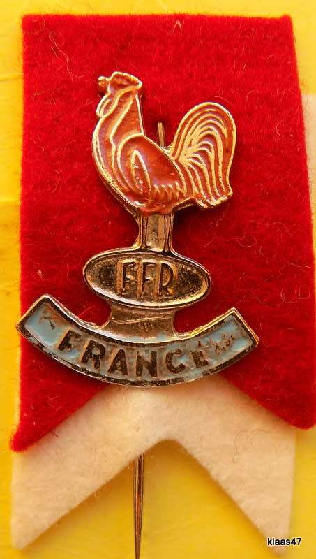 Vintage France Rugby stick pin badge