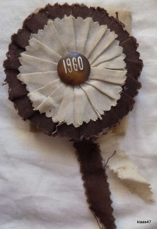 1960 - Brown and Beige Rosette -  8cm diameter