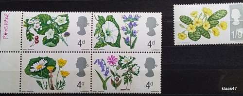 GB - 1967 - Flowers - 5 Unused stamps (Block of 4 plus 1)
