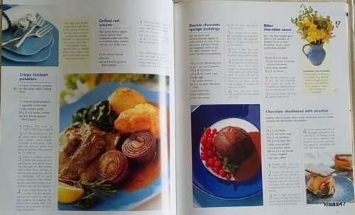 House Beautiful: Food for Friends - Caroline Atkins - Hardcover
