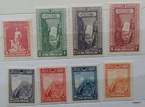 Turkey - 1926 - Turk Postalari - 8 Unused previously hinged stamps