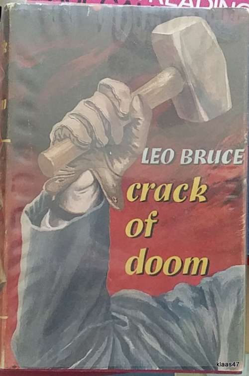 Crack of Doom - Leo Bruce - Hardcover