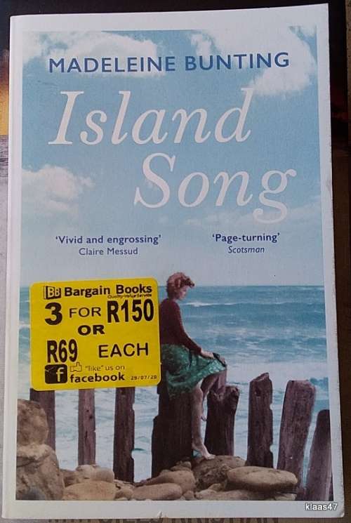 Island Song - Madeleine Bunting - Paperback