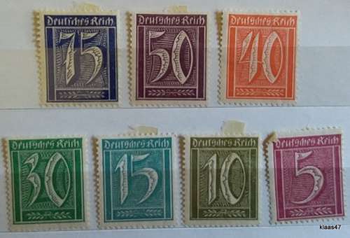 Germany - Deutsches Reich -1921/22 - Large Number Definitive - 7 Unused Hinged stamps