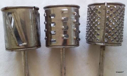 Retro Moplen Italy 1960s Universal Grater/shredder with 3 metal drums and Non-slip Suction Cup base
