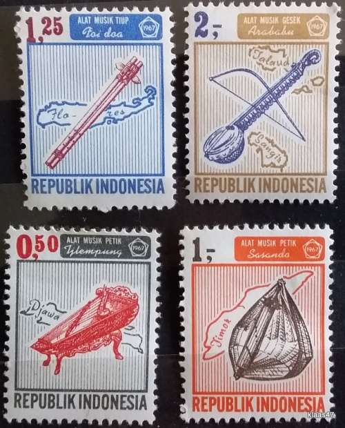 Indonesia - 1967 - Musical Instruments - 4 Unused Hinged stamps