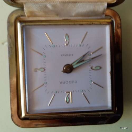 Vintage Travel Alarm Clock (Clock working but not Alarm)