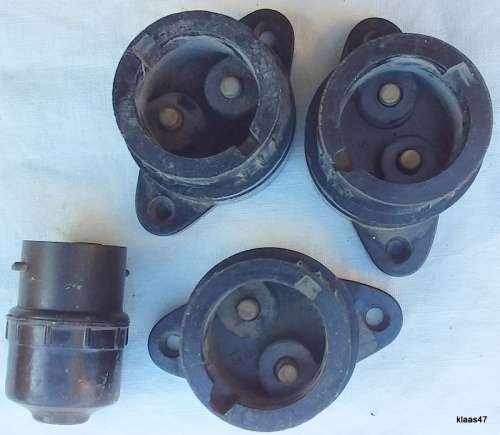 Vintage Electrical Light Fittings (Bakelite) 3 Large and 1 Small