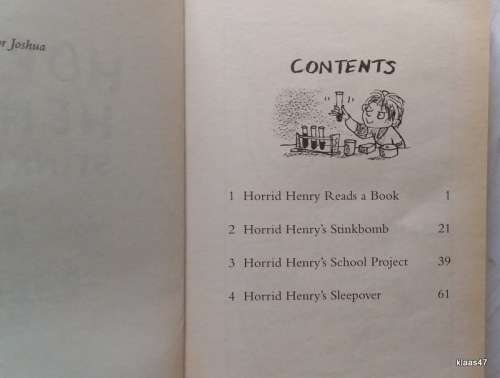A Giant Slice of Horrid Henry (3 Books in 1) - Francesca Simon - Paperback