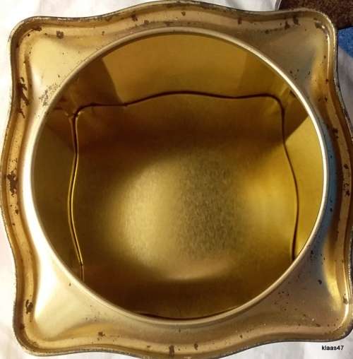 Cafe - 1994 (Richard Henson at Michael Woodward) - Empty tin