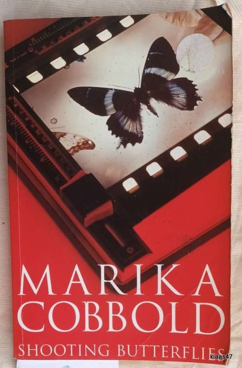 Shooting Butterflies - Marika Cobbold - Paperback